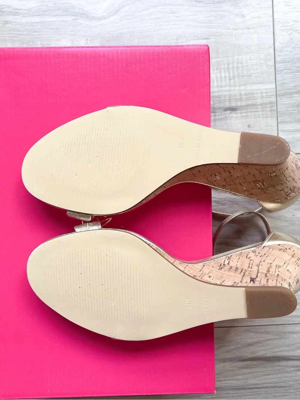 Lilly Pulitzer Jenna Wedge Sandals — Gold Metallic, Size 8.5